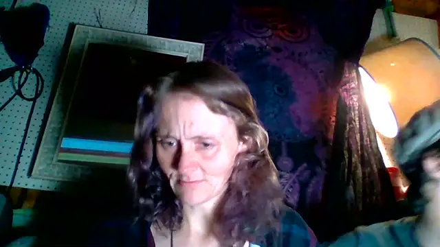 toxicbish online show from March 4, 7:59 am