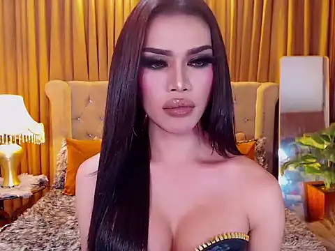 nikkieviolante online show from March 7, 3:46 am