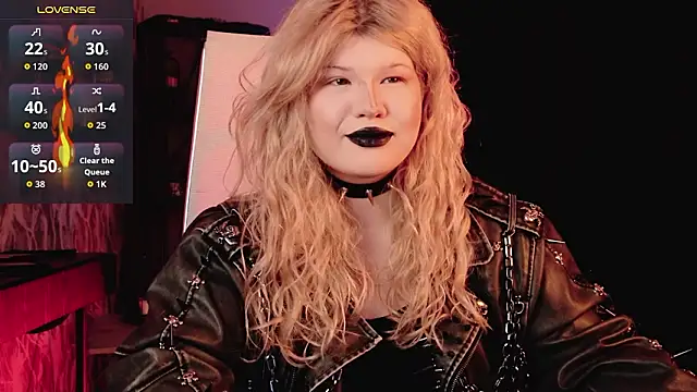 LilithNlsn online show from March 23, 9:32 pm