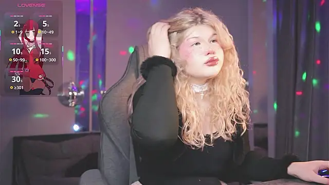 LilithNlsn online show from March 11, 5:04 pm