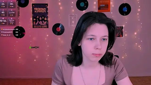 aria wild  online show from April 8, 12:40 pm