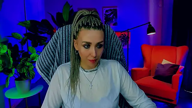 MonicaRiley online show from April 23, 9:06 am