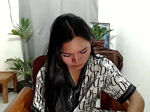 rainexox1 online show from March 31, 1:49 am