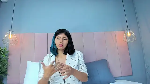 KleoLennox online show from March 24, 3:17 pm