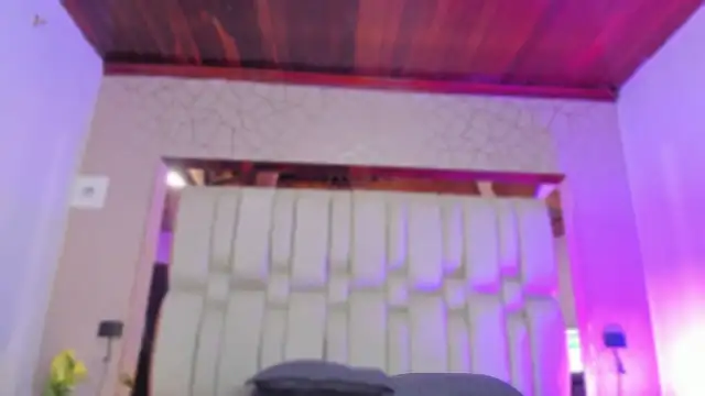 ashvalentine  online show from March 9, 7:50 pm