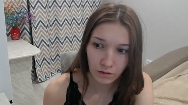 Olivia Swann online show from March 5, 1:34 am