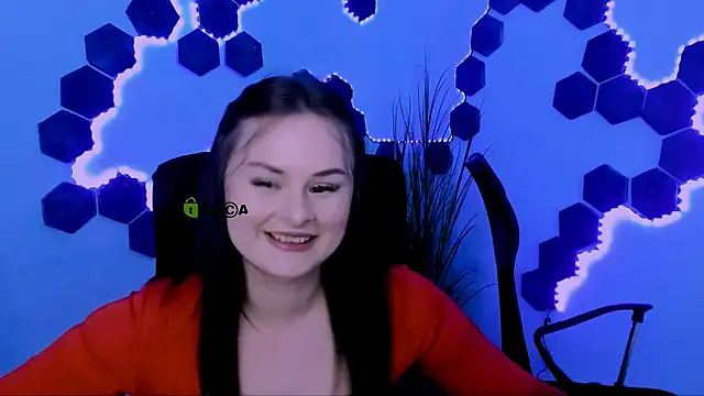 miss courtney  online show from April 7, 11:01 am