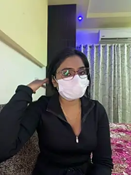 nikki catz online show from March 14, 4:52 pm