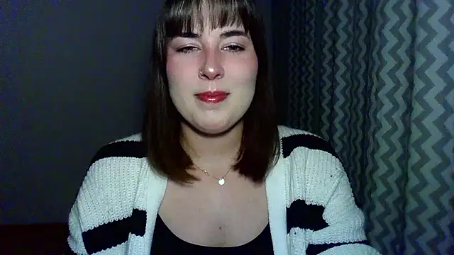 ClaraHard online show from July 9, 7:27 pm
