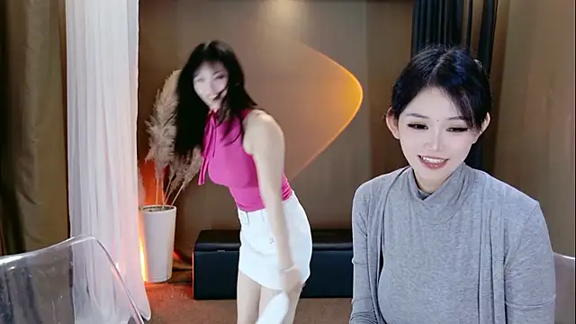 Banana-Milk69 online show from June 11, 2:53 am