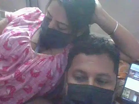 DRAMA  QUEEN online show from March 30, 7:02 pm