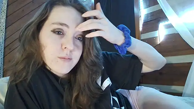 PixieGal01 online show from March 9, 5:54 am