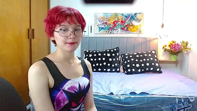 sirennmoonnn  online show from March 4, 7:20 pm