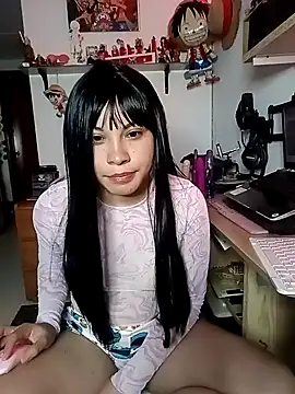 mollywee online show from May 12, 1:58 am