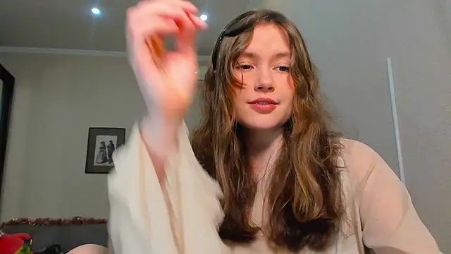 MaryannSofts online show from March 22, 2:45 pm