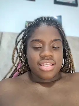 YourLiaa  online show from March 15, 5:53 am