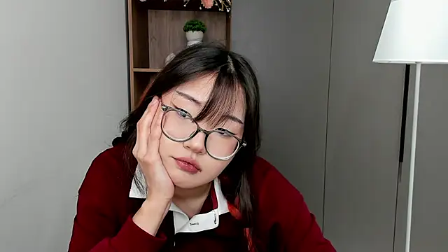 NelleMihalko online show from March 7, 2:51 am