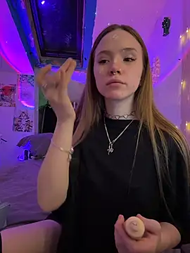 Ameliamoooon online show from March 17, 6:12 pm