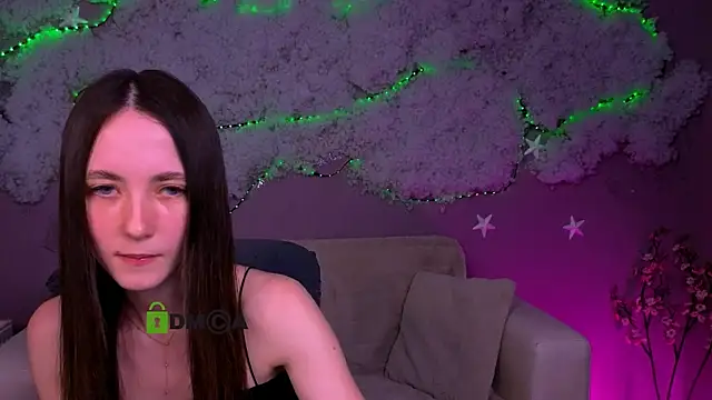 bella dorn online show from May 23, 11:08 am