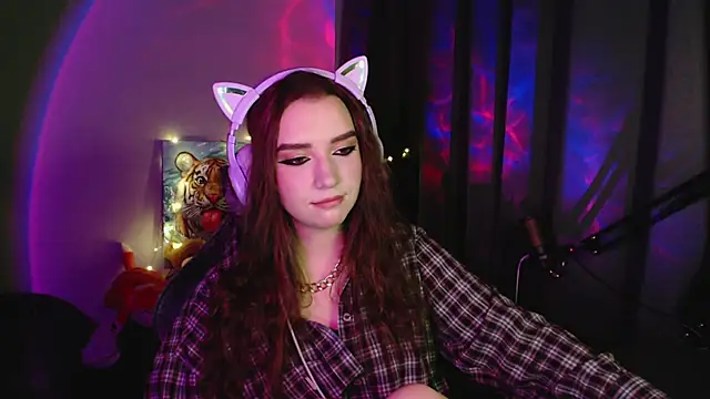 Celia Sensual  online show from June 8, 7:25 pm