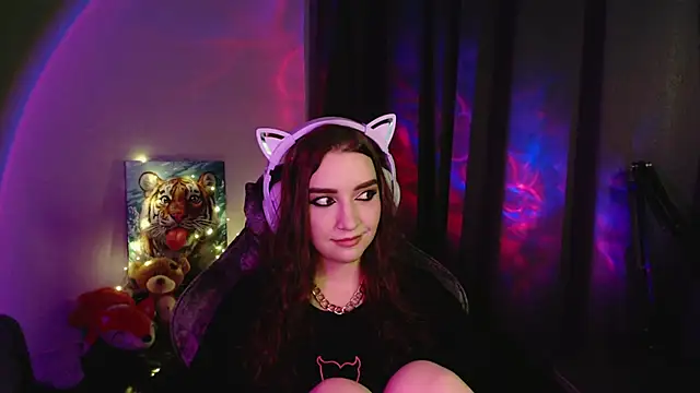 Celia Sensual  online show from June 25, 7:37 pm