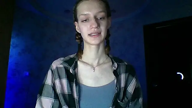 Chrissy Joyful online show from April 11, 5:02 am