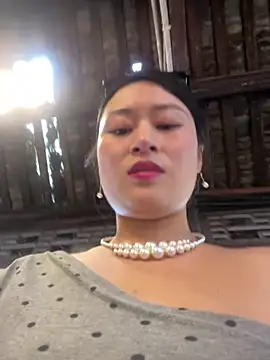 Yolanda9 online show from June 10, 8:13 am