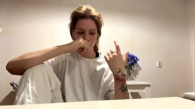 NgaFriebel online show from March 9, 4:21 pm