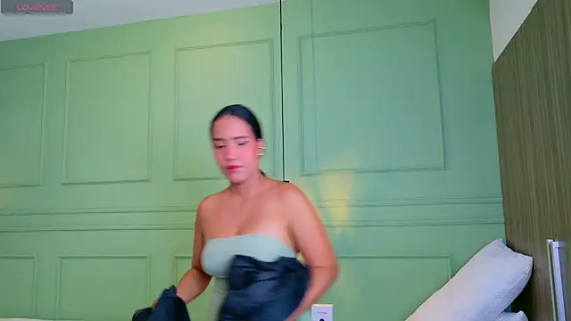 RUBYOCEANS online show from April 16, 3:07 am