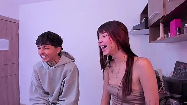 Sky n Zayn online show from April 5, 1:21 pm