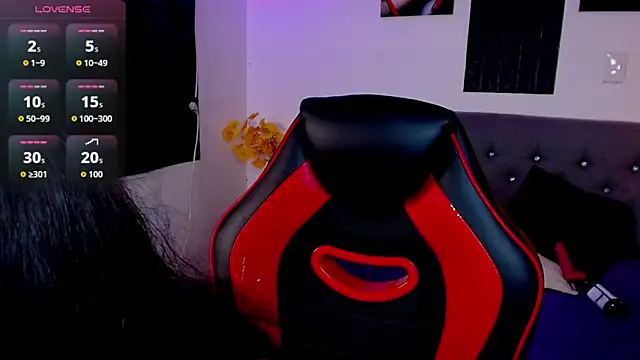 Victoria Rous online show from March 7, 7:54 pm