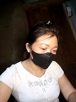 Bling-pusy online show from April 22, 12:35 pm