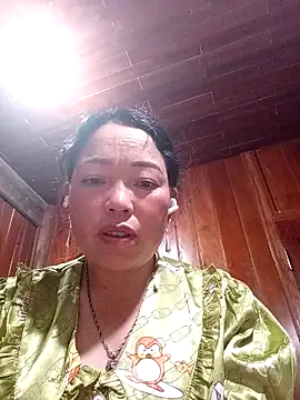 Yellow-pink online show from March 19, 1:37 pm