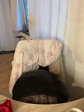 Fiebie licious  online show from March 30, 4:56 am