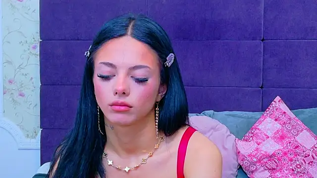 NataliaCroft online show from April 25, 2:14 pm