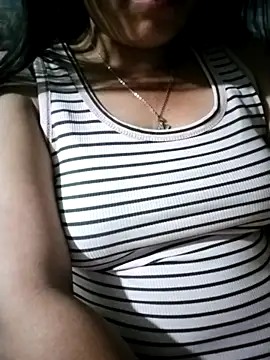 Min-in online show from June 12, 6:49 pm