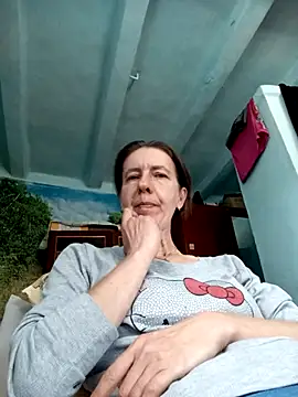 Tania9876 online show from April 22, 9:17 am