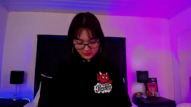 LilithBluum online show from March 25, 11:57 am