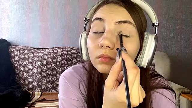 AlisaBloom online show from March 14, 10:05 am