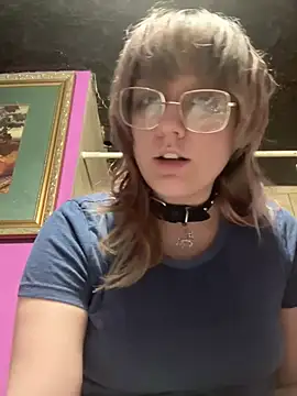 wolfie wuf online show from March 10, 1:20 am