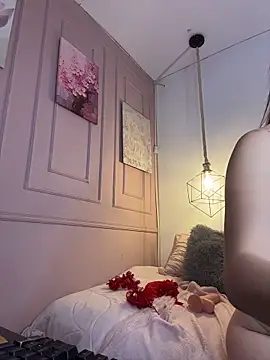 zoe  baker online show from April 24, 2:53 pm