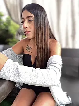 Electra Pinkk online show from April 6, 1:34 pm