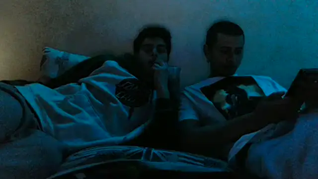 midnightbrothes1 online show from April 4, 10:52 pm