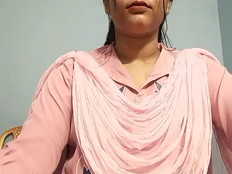 Emma 4433 online show from April 21, 6:04 pm