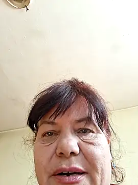 HotMilf80 online show from June 26, 5:52 am