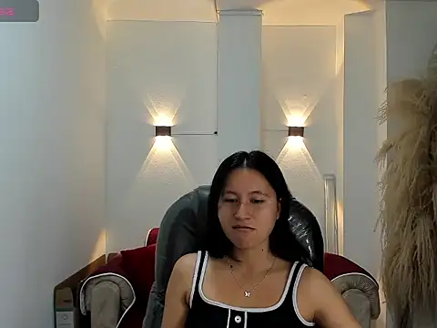isabella grace18 online show from July 28, 2:13 pm