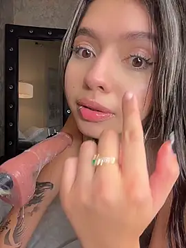 LolliePopsXXX online show from April 16, 8:08 pm