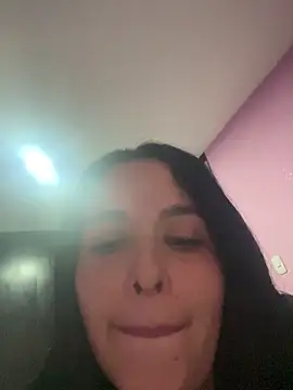 leila moretti online show from May 5, 2:25 am