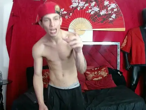 Naughty Couple13 online show from March 29, 12:04 pm