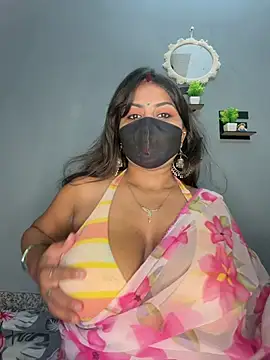 hot8178 online show from August 3, 6:02 pm